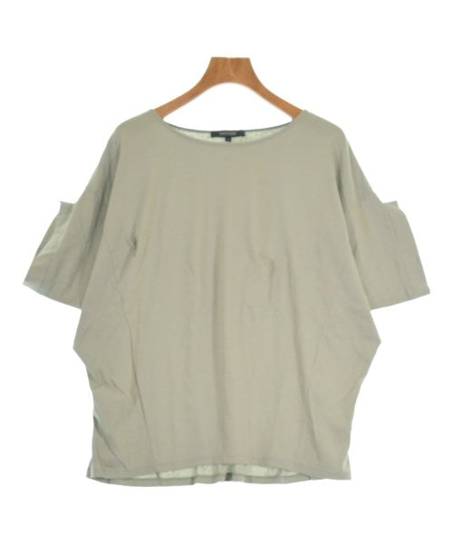 UNTITLED เสื้อยืด/เสื้อท็อปส์