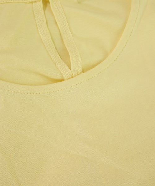 UNTITLED เสื้อยืด/เสื้อท็อปส์