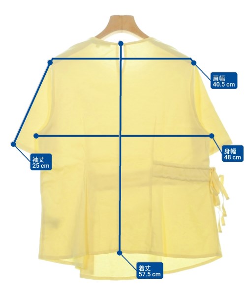 UNTITLED เสื้อยืด/เสื้อท็อปส์