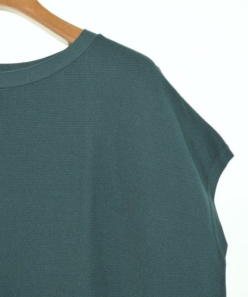 UNTITLED เสื้อกันหนาว