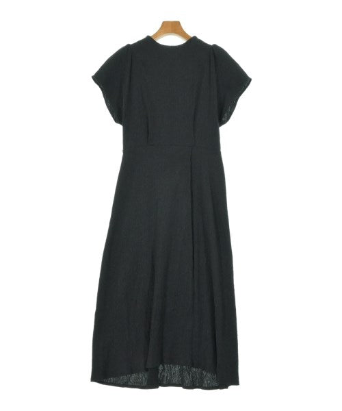 UNTITLED ชุดเดรส