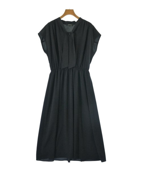 UNTITLED ชุดเดรส