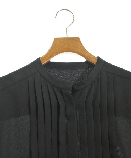 UNTITLED เสื้อสตรี