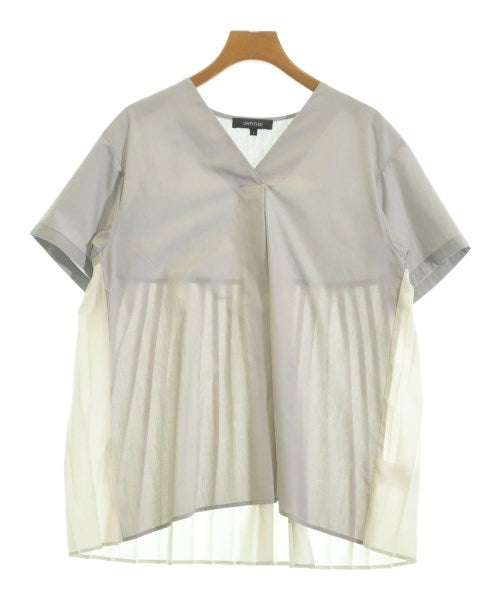 UNTITLED เสื้อสตรี