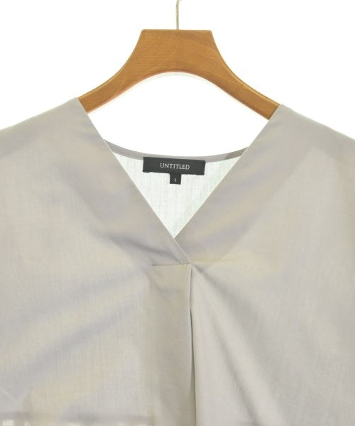 UNTITLED เสื้อสตรี