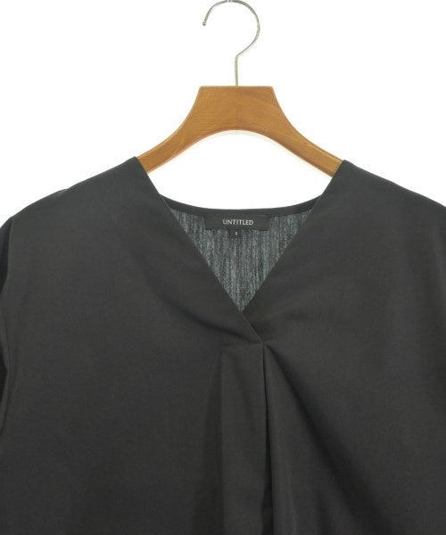 UNTITLED เสื้อสตรี