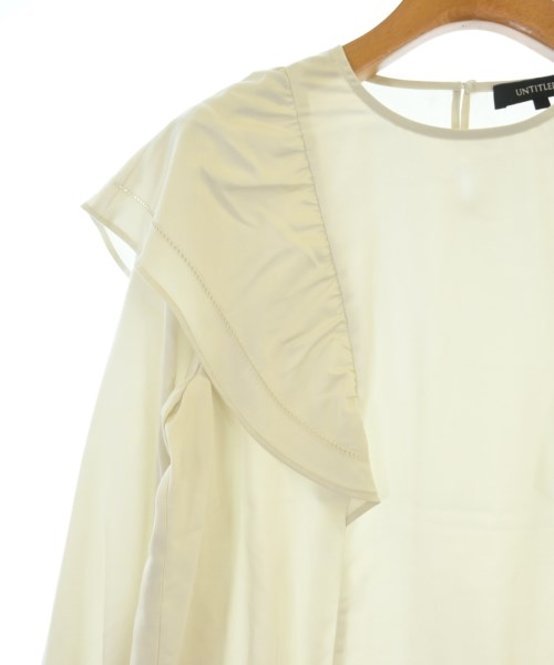 UNTITLED เสื้อสตรี