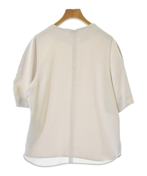 UNTITLED เสื้อสตรี