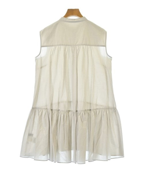 UNTITLED เสื้อสตรี