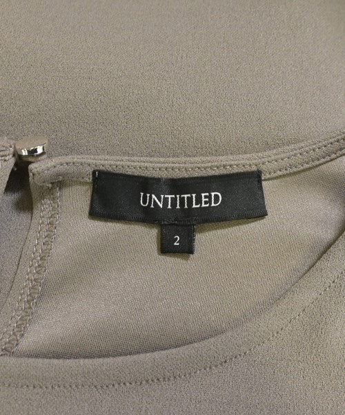 UNTITLED เสื้อสตรี