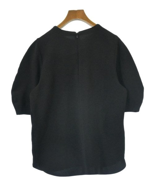 UNTITLED เสื้อสตรี