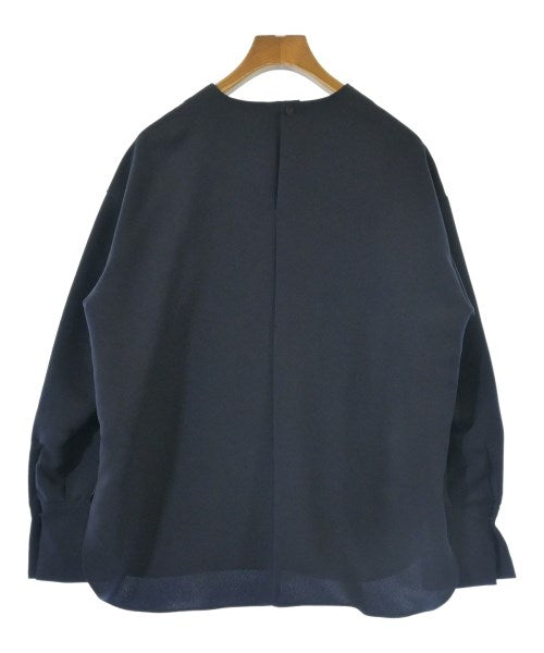 UNTITLED เสื้อสตรี