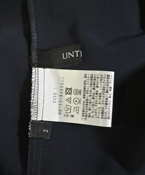 UNTITLED เสื้อสตรี