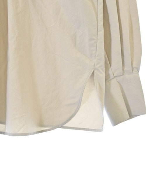 UNTITLED เสื้อสตรี