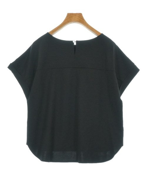 UNTITLED เสื้อยืด/เสื้อท็อปส์