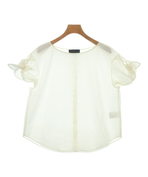 UNTITLED เสื้อลำลอง