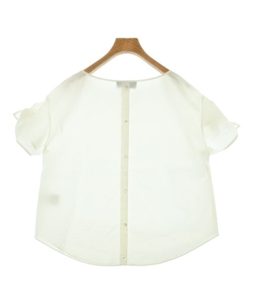 UNTITLED เสื้อลำลอง