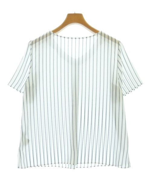 UNTITLED เสื้อสตรี