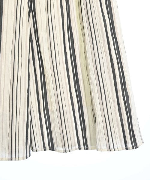 UNTITLED กระโปรงยาว/แม็กซี่ยาว