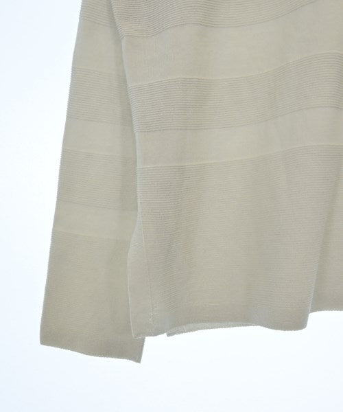 UNTITLED เสื้อกันหนาว