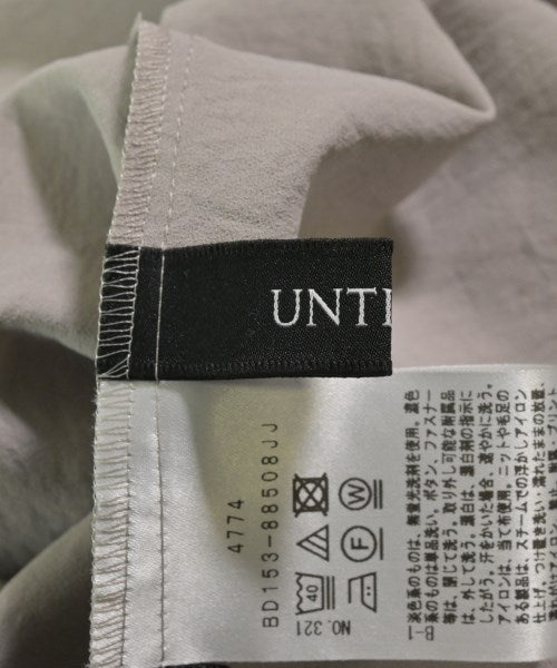 UNTITLED เสื้อสตรี