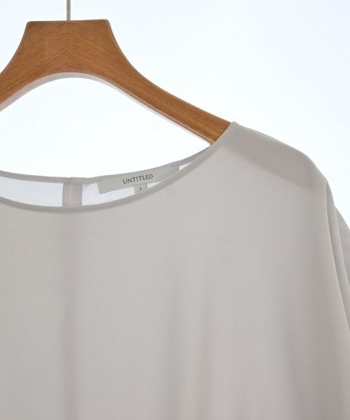 UNTITLED เสื้อสตรี