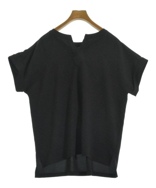 UNTITLED เสื้อสตรี