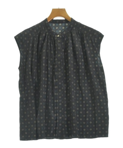 UNTITLED เสื้อสตรี