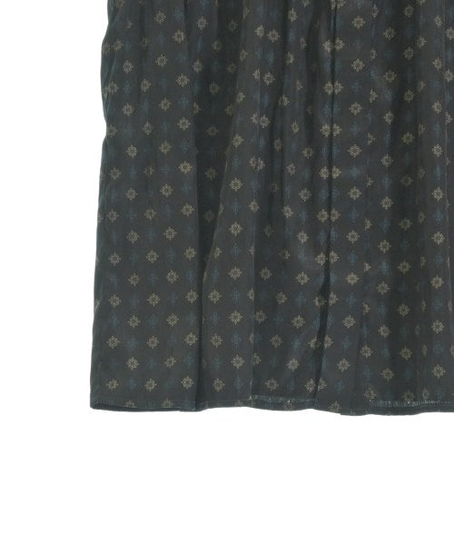 UNTITLED เสื้อสตรี