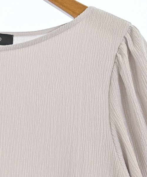 UNTITLED เสื้อสตรี