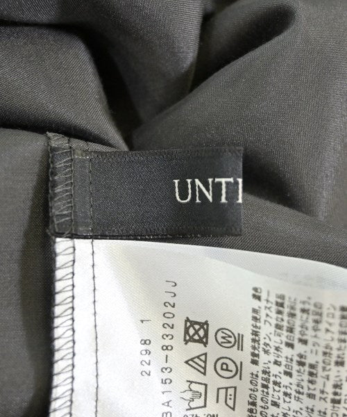 UNTITLED เสื้อสตรี