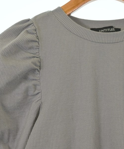 UNTITLED เสื้อยืด/เสื้อท็อปส์