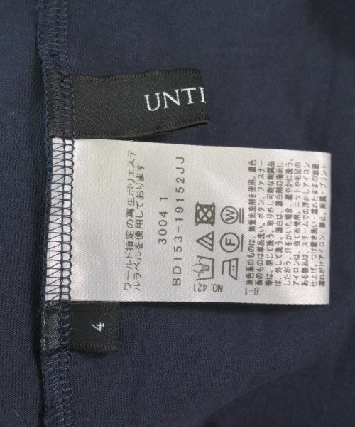 UNTITLED เสื้อยืด/เสื้อท็อปส์