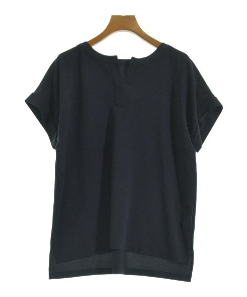 UNTITLED เสื้อสตรี