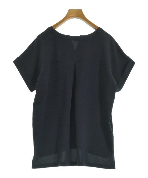 UNTITLED เสื้อสตรี