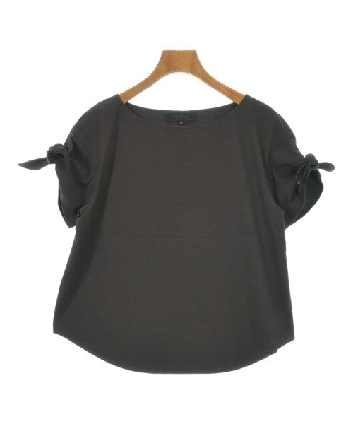 UNTITLED เสื้อสตรี