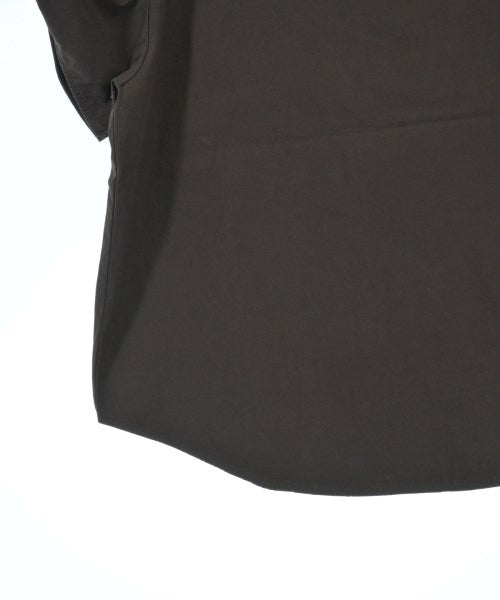 UNTITLED เสื้อสตรี