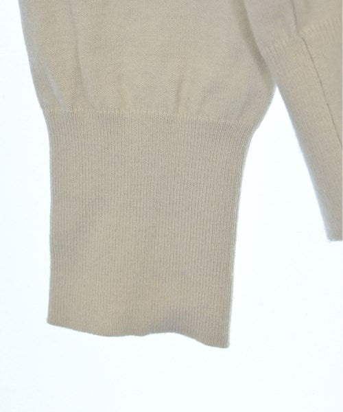 UNTITLED เสื้อกันหนาว