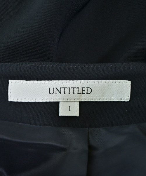 UNTITLED กระโปรงยาวถึงเข่า