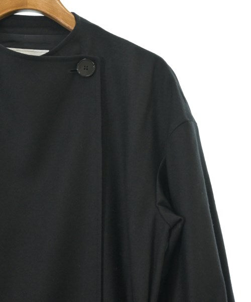 UNTITLED เสื้อโค้ท อื่น