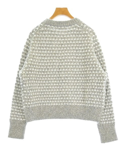 UNTITLED เสื้อกันหนาว