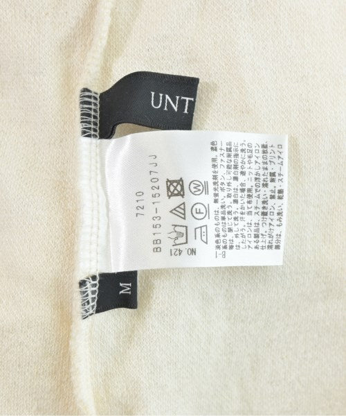 UNTITLED เสื้อยืด/เสื้อท็อปส์