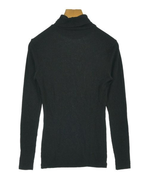 UNTITLED เสื้อยืด/เสื้อท็อปส์