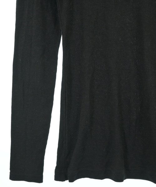 UNTITLED เสื้อยืด/เสื้อท็อปส์