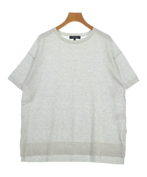 UNTITLED เสื้อยืด/เสื้อท็อปส์