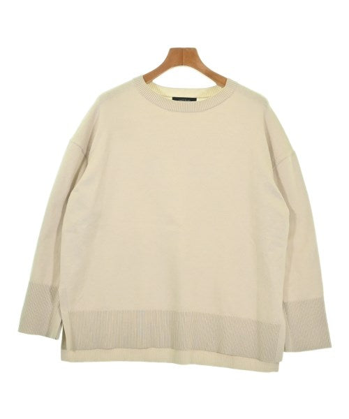 UNTITLED เสื้อกันหนาว
