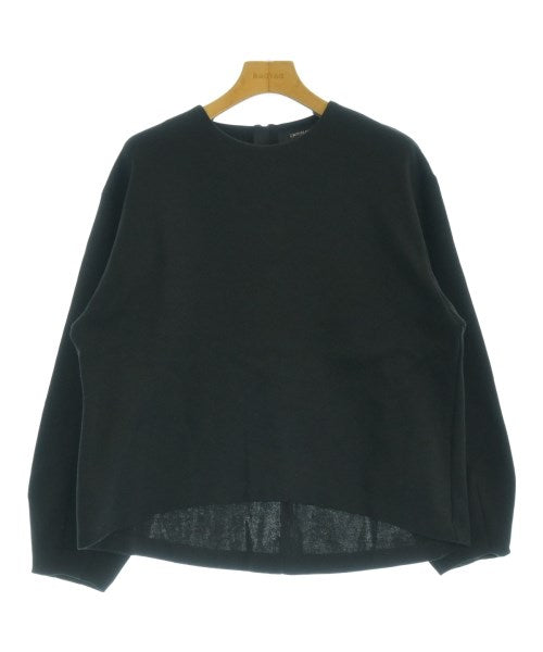 UNTITLED เสื้อยืด/เสื้อท็อปส์