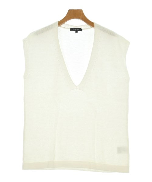 UNTITLED เสื้อกั๊ก