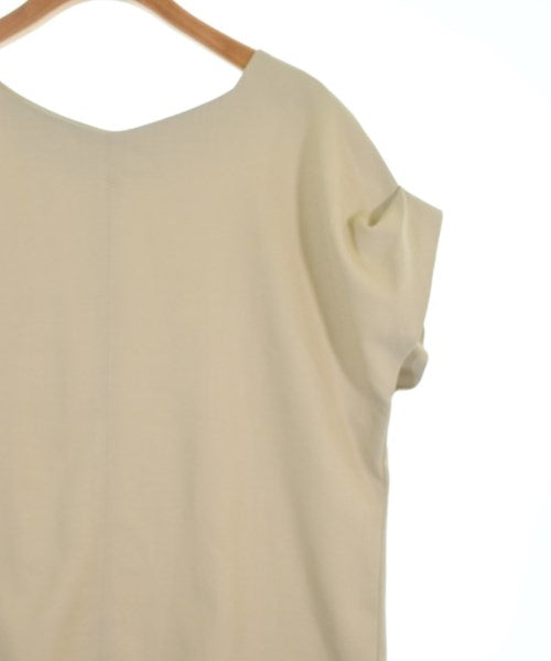 UNTITLED เสื้อสตรี