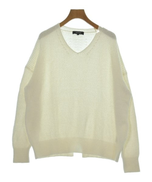 UNTITLED เสื้อกันหนาว